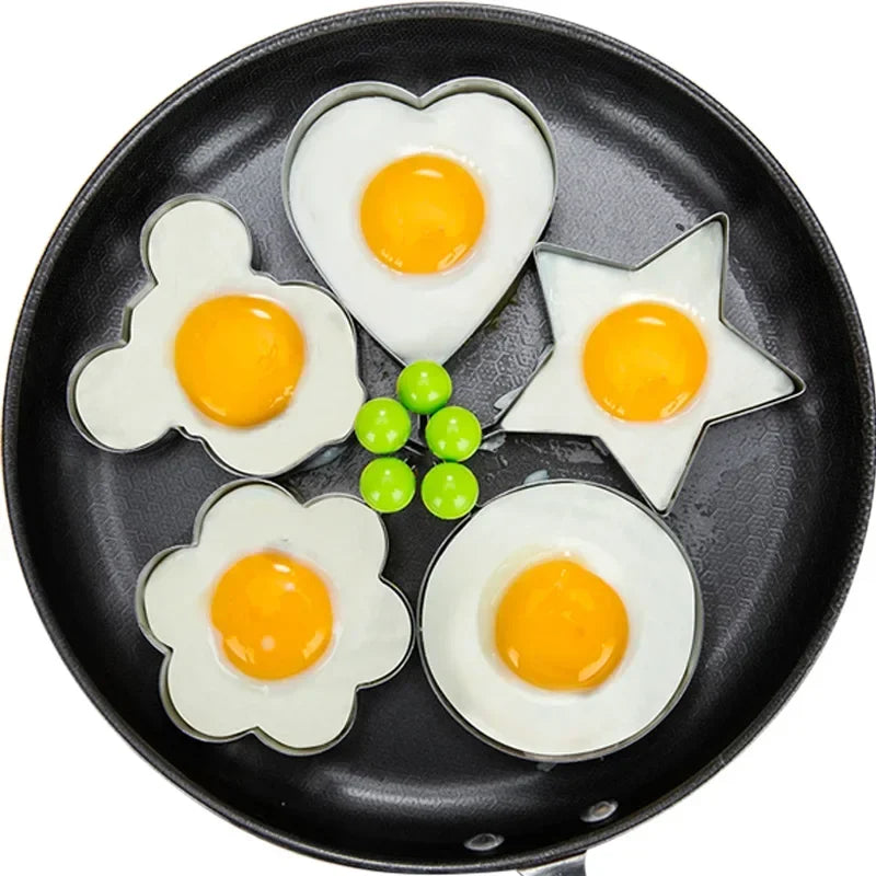 Heart-Shaped Stainless Steel Egg & Pancake Mold – Perfect for Breakfast, Non-Stick Omelette Rings, Easy Cooking Tool.