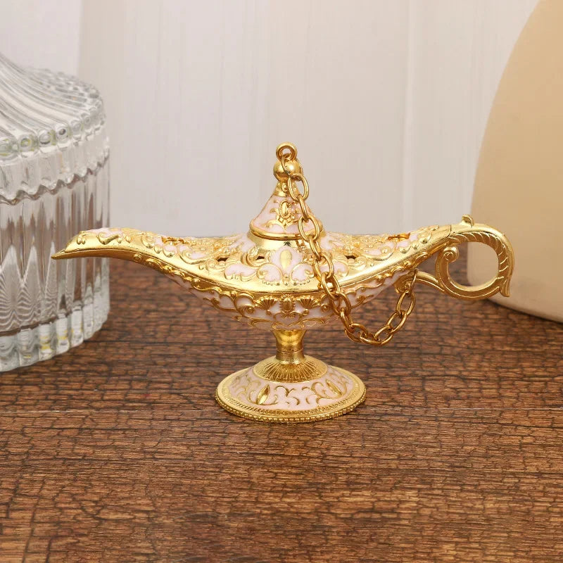 Aladdin Russian Wishing Lamp – Vintage Metal Home Decor, Mystical Magic Lamp for Gifts, Collectibles & European Crafts.